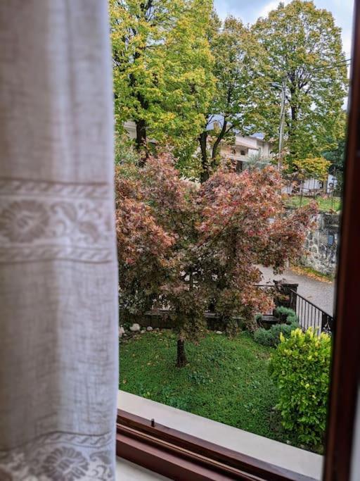 Apartment Kolodvor Dornberk Bagian luar foto